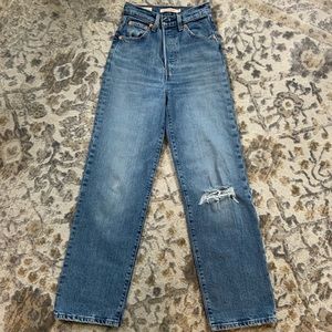 Levi’s ribcage jeans